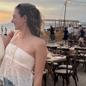 Meet your Posher, Cece